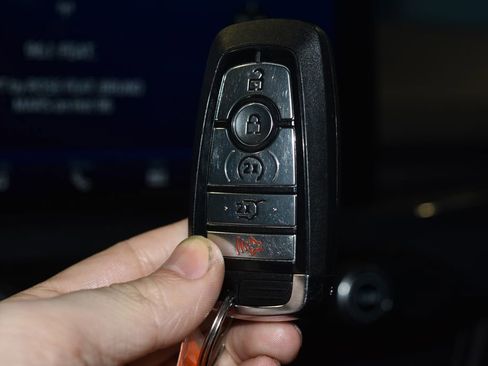 Used 2025 Ford Escape ST-Line Select image 17