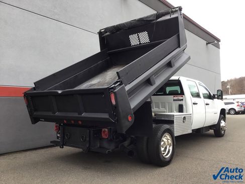 Used 2013 GMC Sierra 3500 W/T w/ Snow Plow Prep Package image 9