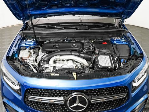Certified 2024 Mercedes-Benz GLB 250 image 4