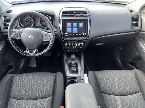 Used 2024 Mitsubishi Outlander Sport Ralliart image 3