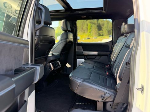 Used 2025 Ford F250 Platinum w/ FX4 Off-Road Package AWD/4WD image 18
