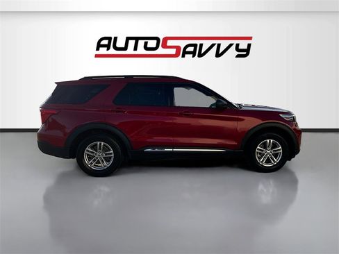 Used 2022 Ford Explorer XLT w/ Class IV Trailer Tow Package image 8