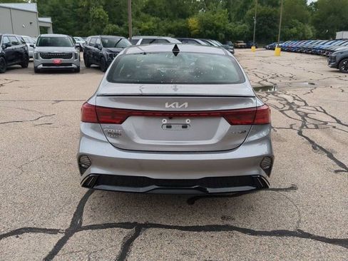 Used 2023 Kia Forte GT-Line FWD image 5