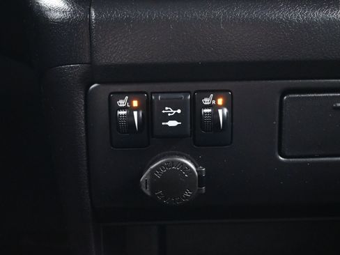 Used 2019 Toyota Sienna SE w/ SE Preferred Package image 22