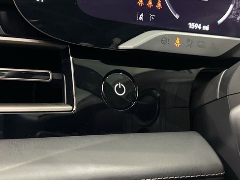 Certified 2025 Porsche Taycan Turbo image 46