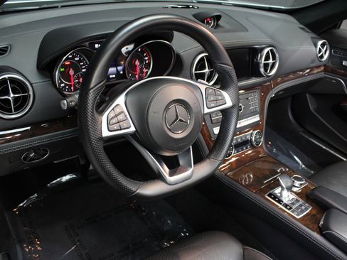Used 2019 Mercedes-Benz SL 450 SL 450 Driver Assistance w/ Premium Package image 38