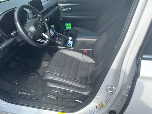 Used 2025 Honda CR-V Sport-L image 18