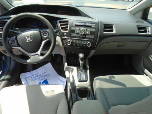 Used 2013 Honda Civic LX image 11