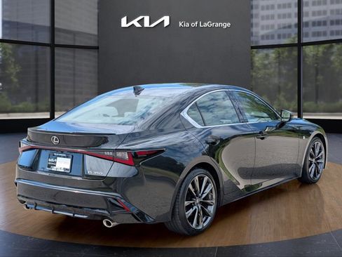 Used 2022 Lexus IS 350 F Sport image 5