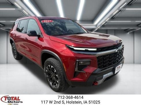 New 2027 Chevrolet Traverse Z71 w/ Driver Confidence Package AWD/4WD image 2