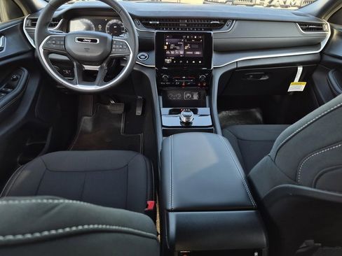 New 2026 Jeep Grand Cherokee L Laredo RWD image 19