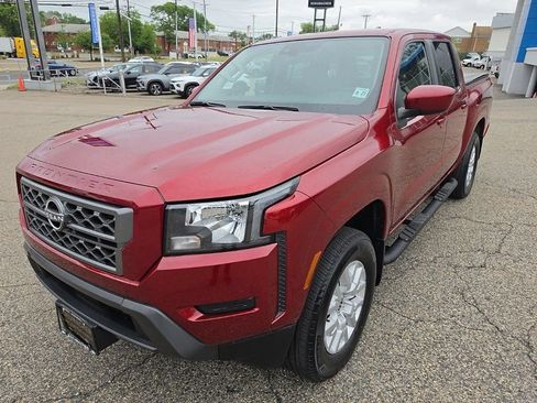 Used 2022 Nissan Frontier SV AWD/4WD image 7