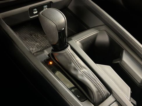 Certified 2025 Honda Accord SE image 19