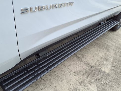 New 2026 Chevrolet Suburban High Country RWD image 27