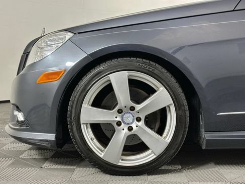 Used 2011 Mercedes-Benz E 350 4MATIC Sedan image 8