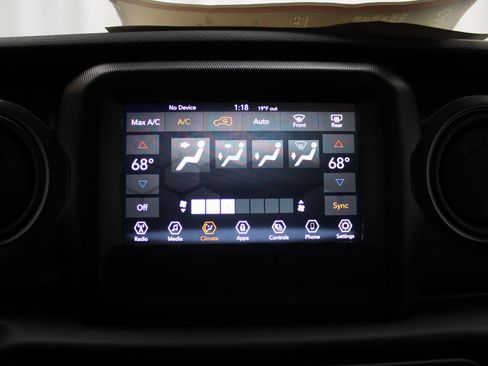 Used 2023 Jeep Wrangler Unlimited image 41