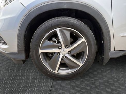 Used 2021 Honda HR-V EX-L image 13