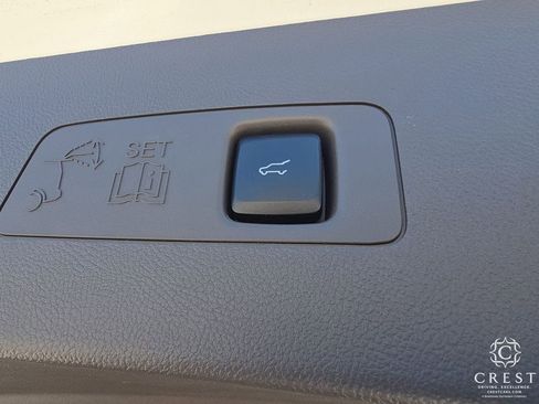 Used 2022 Lincoln Corsair Reserve w/ Equipment Group 201A FWD image 29