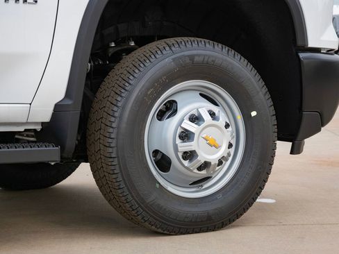 New 2026 Chevrolet Silverado 3500 W/T w/ WT Convenience Package image 9