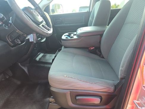 Used 2016 RAM 2500 Tradesman w/ Chrome Appearance Group AWD/4WD image 15