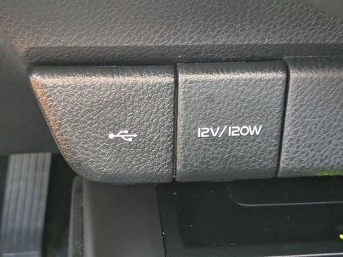 Used 2021 Toyota Camry XSE FWD image 22