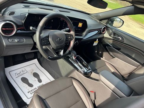 New 2026 Chevrolet Trax RS FWD image 19