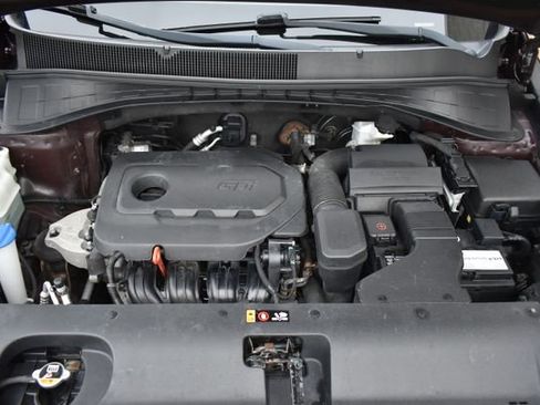 Used 2020 Kia Sorento LX w/ LX I4 Convenience Package image 45