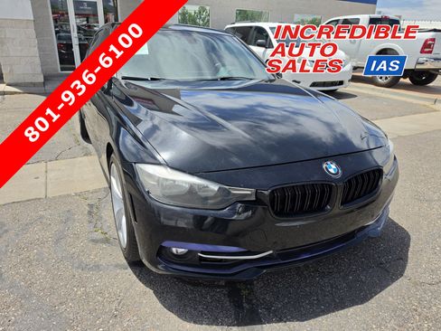 Used 2016 BMW 328i xDrive Sedan w/ Driver Assistance Package AWD/4WD image 1
