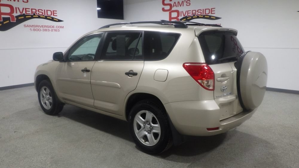 Used 2007 Toyota RAV4 2WD image 2