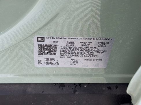 Used 2026 Chevrolet Equinox LT FWD image 32
