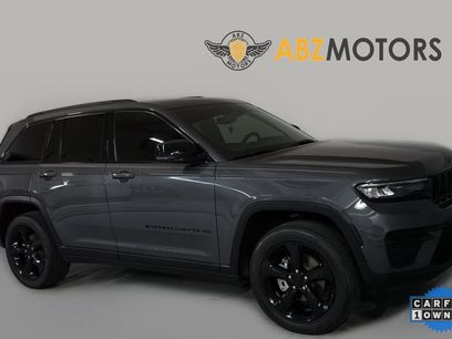 Used 2022 Jeep Grand Cherokee Altitude
