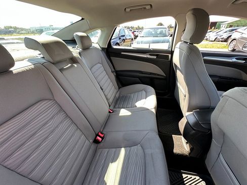 Used 2016 Ford Fusion S image 18