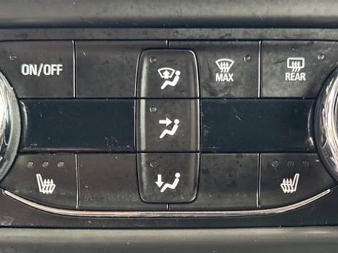 Used 2021 Chevrolet TrailBlazer LT w/ Convenience Package AWD/4WD image 27