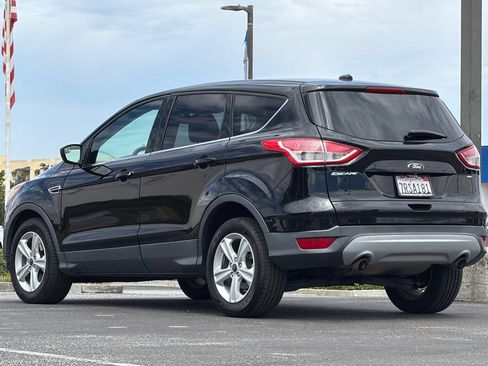 Used 2016 Ford Escape SE FWD image 7