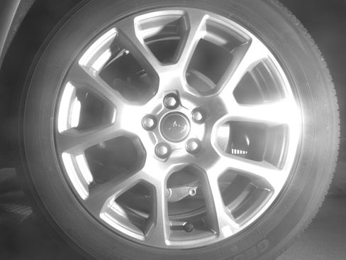 Used 2025 Jeep Compass Limited image 14