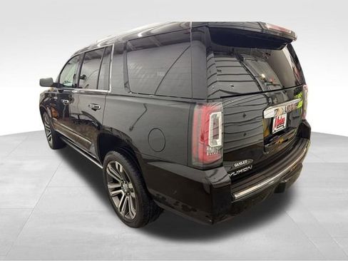 Used 2019 GMC Yukon Denali w/ Denali Ultimate Package image 7