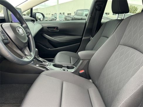 Certified 2025 Toyota Corolla LE image 13