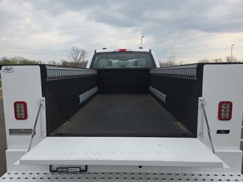 Used 2021 Ford F250 XL w/ Power Equipment Group image 11