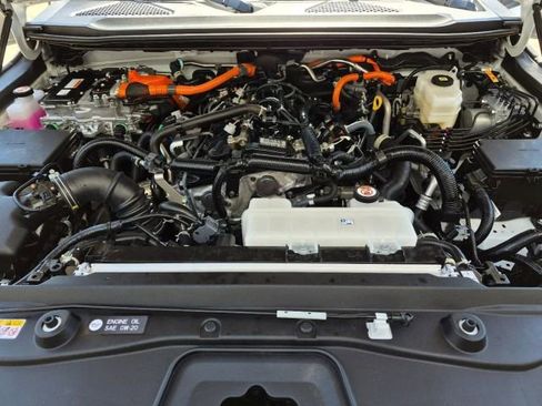 Used 2025 Toyota Land Cruiser w/ Premium Package image 40