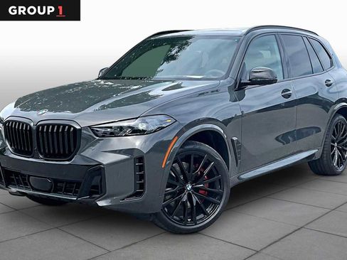 New 2026 BMW X5 xDrive40i w/ M Sport Package AWD/4WD image 1