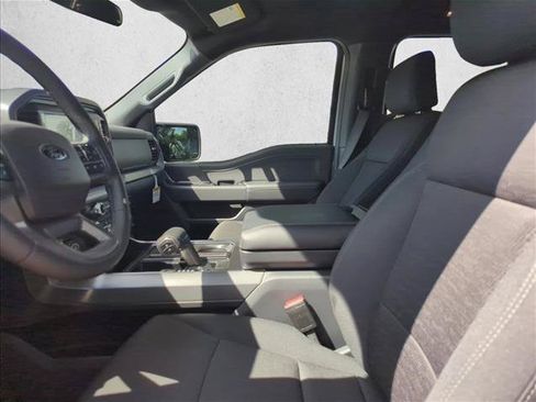 New 2026 Ford F150 XLT w/ FX4 Off-Road Package AWD/4WD image 4