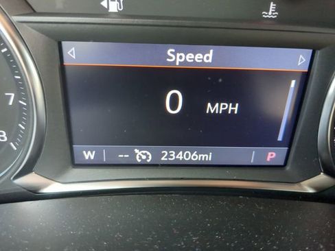 Used 2024 Chevrolet Equinox RS w/ RS Leather Package image 20