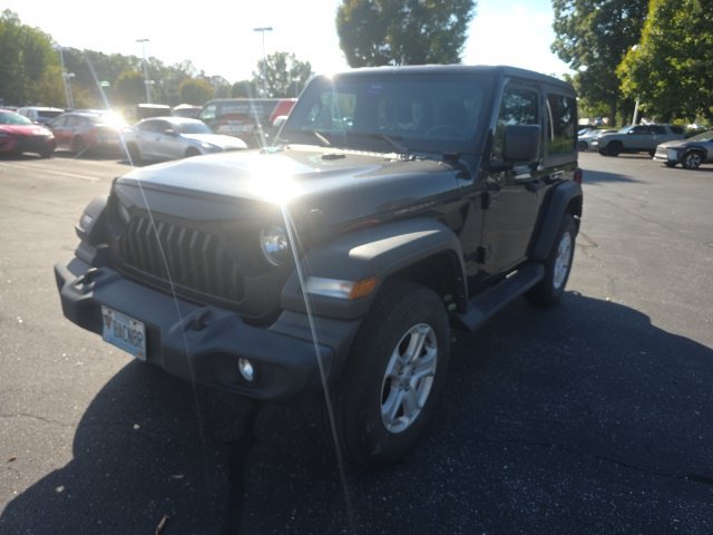 Used 2022 Jeep Wrangler Sport AWD/4WD image 4