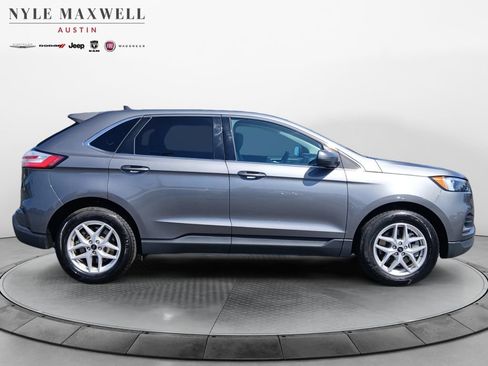 Used 2024 Ford Edge SEL AWD/4WD image 17
