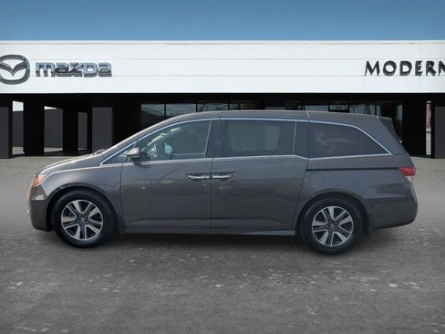 Used 2016 Honda Odyssey Touring image 8