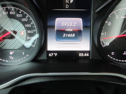 Used 2019 Mercedes-Benz GLC 63 AMG 4MATIC image 5