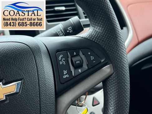 Used 2016 Chevrolet Sonic LT FWD image 27