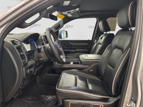 Used 2025 RAM 1500 Limited w/ Bed Utility Group AWD/4WD image 9