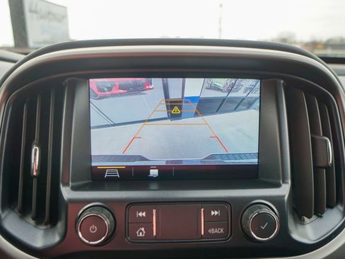 Used 2019 Chevrolet Colorado Z71 image 24