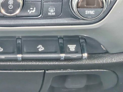 Used 2016 Chevrolet Silverado 2500 LT w/ LT Fleet Convenience Package image 22